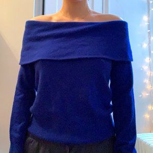 Abercrombie & Fitch Cashmere Off the Shoulder Long Sleeve Sweater